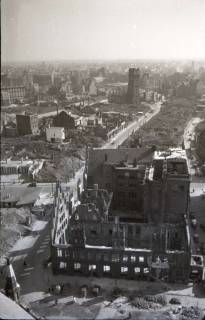 ARH NL Koberg 591, Rundblick von der Marktkirche auf das zerstörte Stadtzentrum, Hannover, 1947