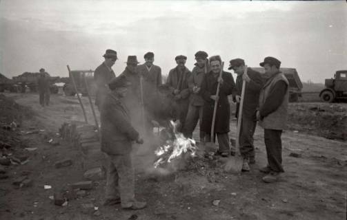 ARH NL Koberg 620, Trümmeraufschüttung in der Maschohe für das Niedersachsenstadion, Hannover, 1949