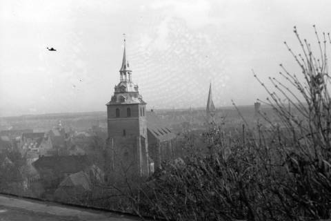 ARH NL Dierssen 0105/0024, St. Michaelis (links) und St. Johannis (rechts) in Lüneburg, zwischen 1946/1947