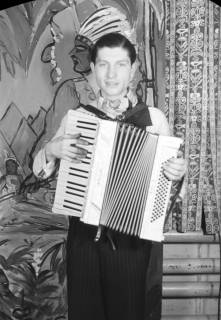 ARH NL Dierssen 0142/0001, Fasching, Steinkrug, 1949