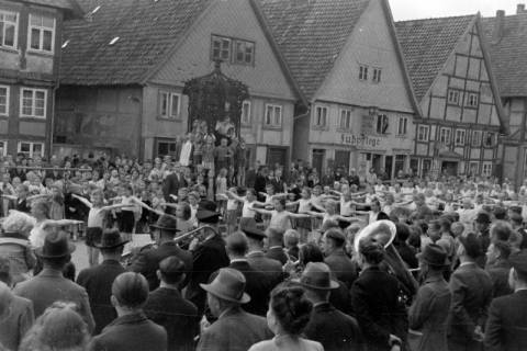 ARH NL Dierssen 0150/0026, Schauturnen, Springe, 1949