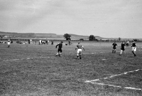 ARH NL Dierssen 0187/0011, Fußball - gegen Wülfingen, 1949