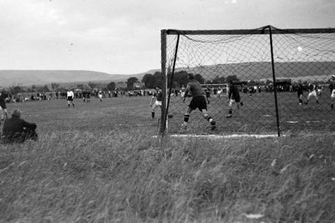 ARH NL Dierssen 0187/0019, Fußball - gegen Wülfingen, 1949