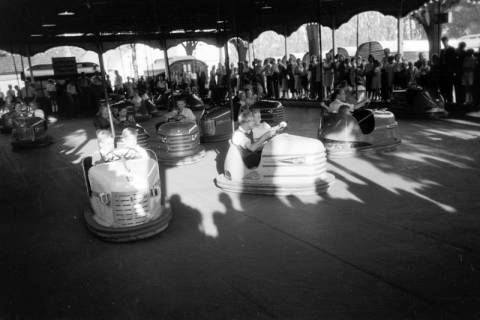 ARH NL Dierssen 0196/0023, Volksfest (Rummelplatz), 1949