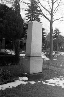 ARH NL Dierssen 1008/0006, Springer Friedhof - Grabstein, 1950