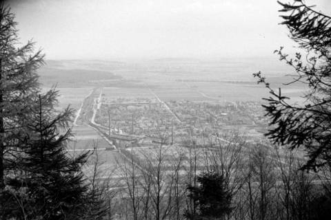 ARH NL Dierssen 1021/0010, Ausblick vom Ebersberg auf Springe, 1950