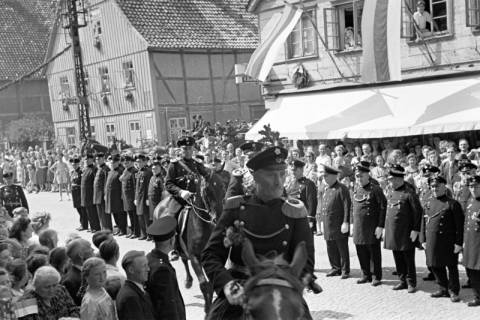 ARH NL Dierssen 1058/0009, Umzug Schützenfest, Eldagsen, 1950