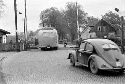 ARH NL Dierssen 1092/0006, Bahnübergang, Ehlershausen, 1950