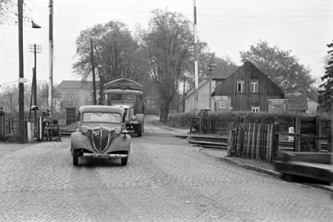 ARH NL Dierssen 1092/0010, Bahnübergang, Ehlershausen, 1950