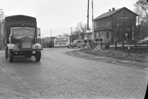 ARH NL Dierssen 1092/0012, Bahnübergang, Ehlershausen, 1950