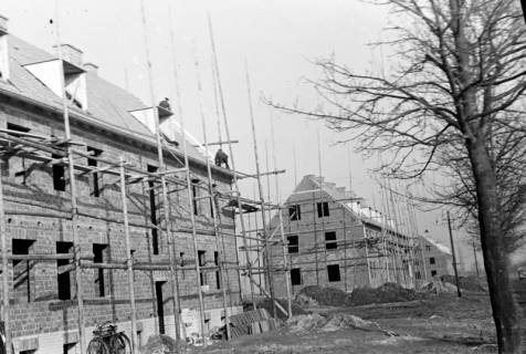 ARH NL Dierssen 1118/0025, Bau von Häusern an der Sorgenser Straße, Burgdorf, 1951