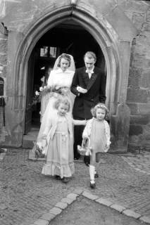 ARH NL Dierssen 1219/0018, Hochzeit von Charly Haverkamp, Springe, 1952