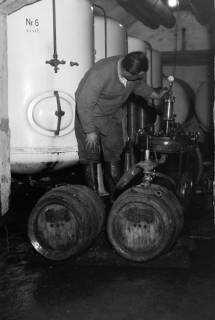 ARH NL Dierssen 1264/0017, Rupp-Brauerei, Lauenau, 1953