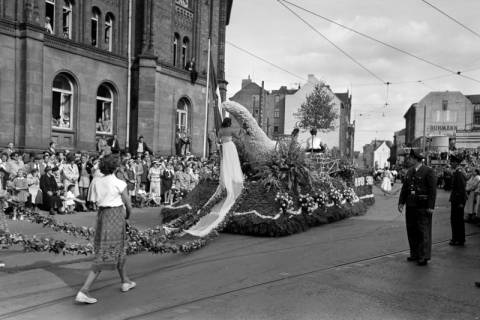 ARH NL Dierssen 1265/0023, Blumenkorso, Hannover, 1953