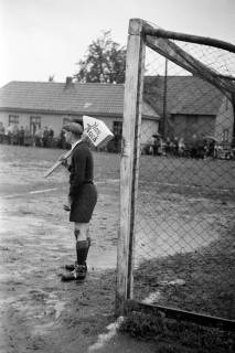 ARH NL Dierssen 1283/0007, Acella?-Fußballspiel, Hannover, 1954