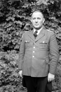 ARH NL Dierssen 1287/0003, Polizeimeister Koopmann, Springe, 1954