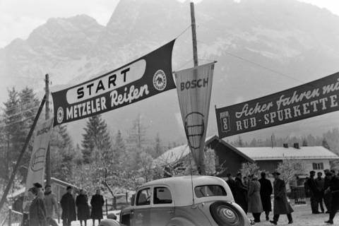 ARH NL Dierssen 1297/0024, Wintersternfahrt nach Garmisch, 1955