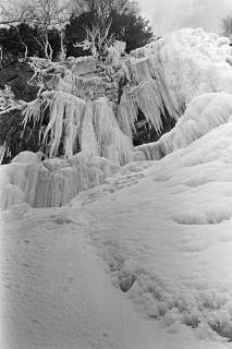 ARH NL Dierssen 1302/0029, Vereister Romkerhaller Wasserfall, Goslar, 1955