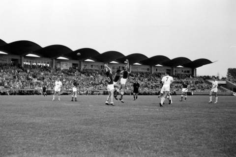 ARH NL Dierssen 1311/0019, Feldhandball-WM: BR Deutschland gegen Norwegen, Hannover, 1955