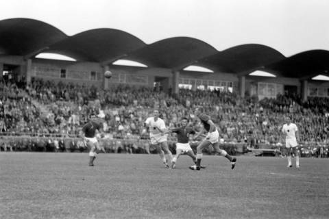 ARH NL Dierssen 1311/0022, Feldhandball-WM: BR Deutschland gegen Norwegen, Hannover, 1955