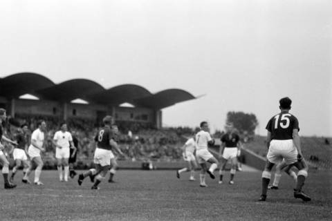 ARH NL Dierssen 1311/0027, Feldhandball-WM: BR Deutschland gegen Norwegen, Hannover, 1955