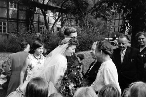 ARH NL Dierssen 1329/0009, Hochzeit Meinhard, Sarstedt, 1955