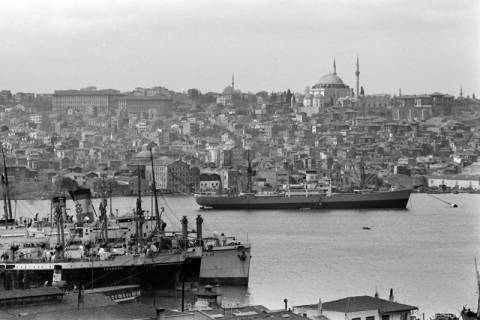 ARH NL Dierssen 1348/0036, Blick über das Goldene Horn, Istanbul, 1956