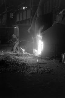 ARH NL Dierssen 1382/0013, Fabrikation im Thomas-Stahlwerk, Salzgitter, 1957