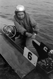 ARH NL Dierssen 1392/0013, Motorboot-Rennen auf dem Maschsee, Hannover, 1957