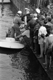 ARH NL Dierssen 1392/0035, Motorboot-Rennen auf dem Maschsee, Hannover, 1957