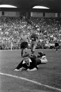 ARH NL Dierssen 1393/0002, Fußballspiel im Niedersachsenstadion, Hannover, 1957