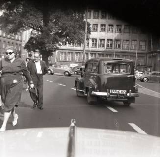 ARH NL Dierssen 1403/0016, Verkehrsaufnahme mit einer Robotkamera, Hannover, 1959