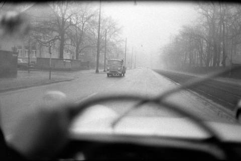 ARH NL Dierssen 1417/0023, Verkehrsaufnahme im Nebel, Hannover, 1963