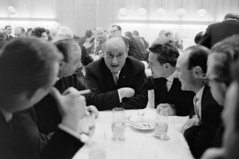 ARH NL Dierssen 1419/0003, Parlamentarischer Abend im Landtag mit Ministerpräsident Georg Diederichs, Finanzminister Jan Eilers, Landtagspräsident Richard Lehners und Presse, Hannover, 1963