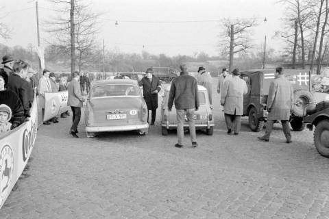 ARH NL Dierssen 1430/0003, Harz-Heide-Fahrt des ADAC, Hannover, 1964