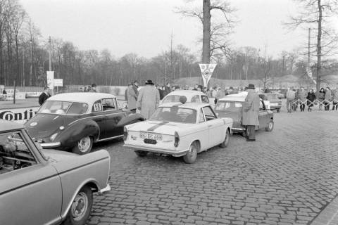 ARH NL Dierssen 1430/0009, Harz-Heide-Fahrt des ADAC, Hannover, 1964