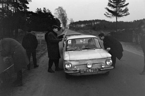 ARH NL Dierssen 1430/0023, Harz-Heide-Fahrt des ADAC, Hannover, 1964