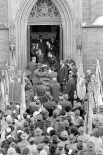 ARH NL Dierssen 1431/0028, 50. Geburtstag von Ernst August von Hannover IV. auf der Marienburg, Schulenburg, 1964