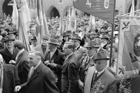 ARH NL Dierssen 1432/0007, 50. Geburtstag von Ernst August von Hannover IV. auf der Marienburg, Schulenburg, 1964