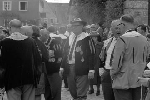 ARH NL Dierssen 1443/0011, "Große Weltumsegelung" der Gesellschaft "Niederlandt", Pappenheim, 1964