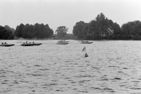 ARH NL Dierssen 1445/0013, Internationales Maschseerennen des ADAC, Hannover, 1964