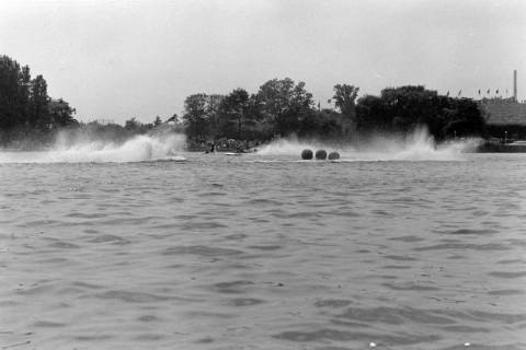 ARH NL Dierssen 1446/0002, Internationales Maschseerennen des ADAC, Hannover, 1964