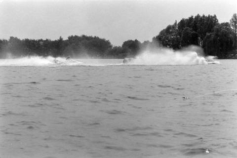 ARH NL Dierssen 1446/0009, Internationales Maschseerennen des ADAC, Hannover, 1964