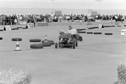 ARH NL Dierssen 1448/0009, Go-Kart-Rennen, Hannover, 1964