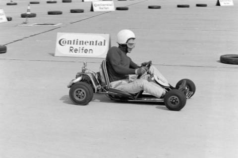 ARH NL Dierssen 1448/0016, Go-Kart-Rennen, Hannover, 1964