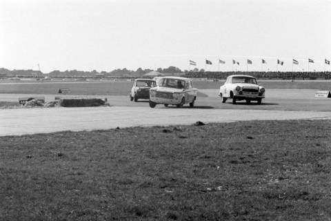 ARH NL Dierssen 1452/0029, Flugplatzrennen, Wunstorf, 1964