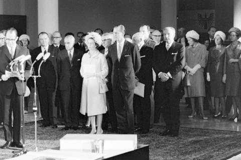 ARH NL Dierssen 1492/0001, Staatsbesuch der britischen Königin Queen Elisabeth II., Hannover, 1965