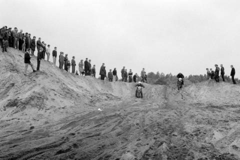 ARH NL Dierssen 1497/0007, Harz-Heide-Fahrt für Motorräder, Munster, 1965