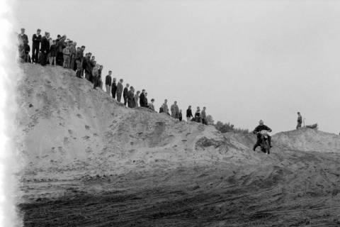 ARH NL Dierssen 1497/0010, Harz-Heide-Fahrt für Motorräder, Munster, 1965