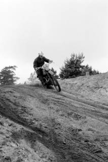 ARH NL Dierssen 1497/0012, Harz-Heide-Fahrt für Motorräder, Munster, 1965
